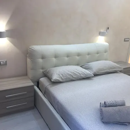 Spartacus Апартаменты *